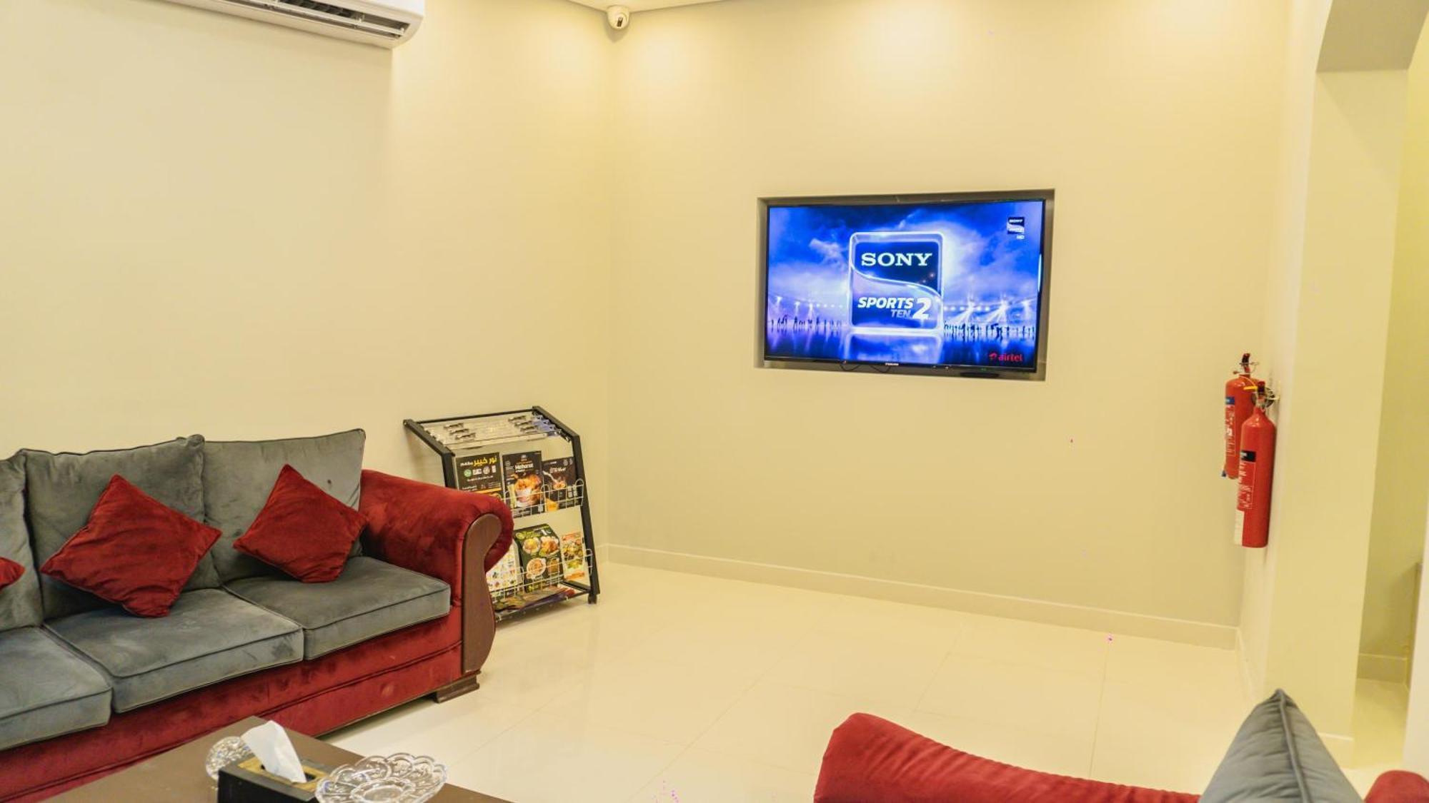 Pan Emirates Hotel Apartments ชาร์จาห์ ภายนอก รูปภาพ